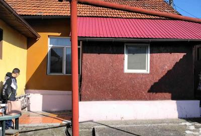 Casă cu 2 camere cu Teren 400 Mp în Cimpa - 8