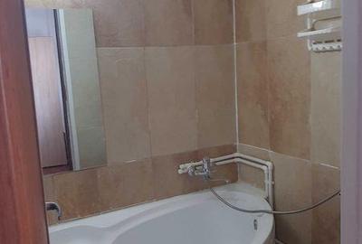Casă cu 4 camere decomandat cu Teren 100 Mp în Central - 8