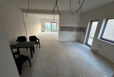 Casa de vanzare Duplex zona Carrfour - 14