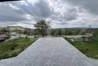 Casă cu Teren 2600 Mp în Râciu - 5