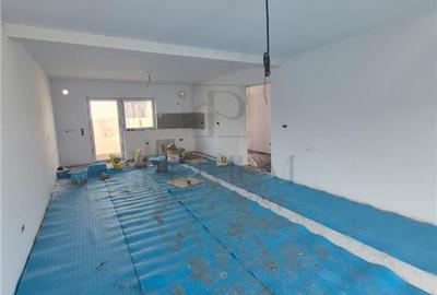 Duplex cu 3 camere cu Canalizare în Moșnița Nouă - 6