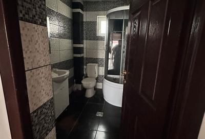 Casă cu 6 camere cu Teren 1000 Mp în Bucșani - 3