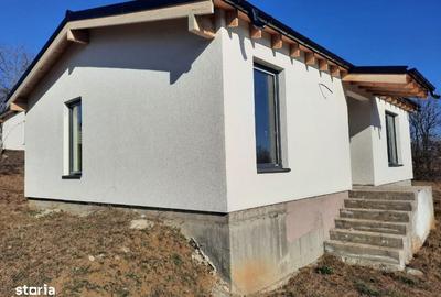 Casă cu 3 camere cu Teren 650 Mp în Central - 4