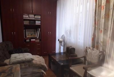 Apartament cu 3 camere semidecomandat în Ultracentral - 1
