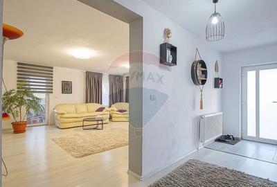 Casă cu 7 camere cu Teren 650 Mp în Bod - 11