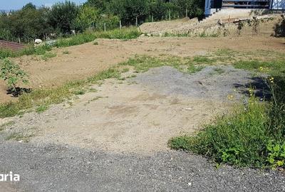 Teren de 600 mp, în Corunca
