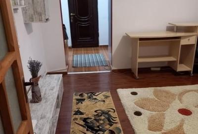 Apartament cu 2 camere semidecomandat în Dacia
