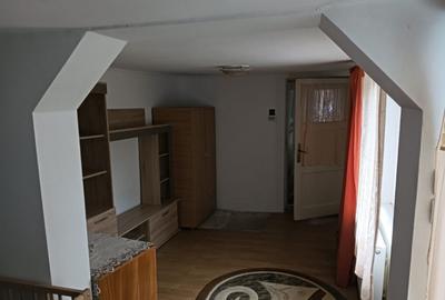 Casa 4 camere - baie -bucatarie Chercea - 3