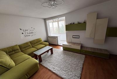 Apartament cu 2 camere în Decebal
