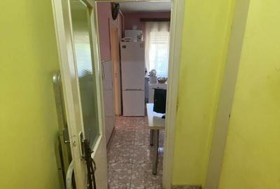 Apartament cu 2 camere decomandat în Micro 15 - 11