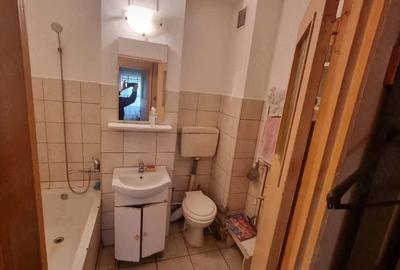 Garsonieră decomandată în Central - 5