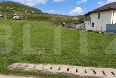 Teren de 1080 mp, în Aghireșu - 2