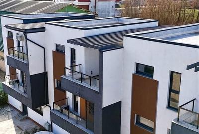 Casă cu 4 camere în Exterior Vest