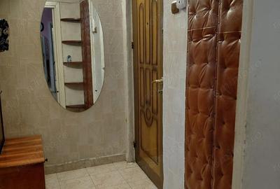 Apartament cu 2 camere semidecomandat în Țiglina 1