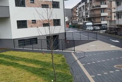 Apartament cu 2 camere semidecomandat în Florești - 1