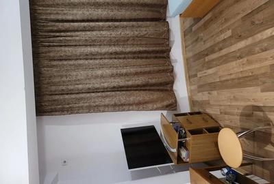 Apartament de vanzare cu trei camere decomandate cu bai proprii, confort I - 1