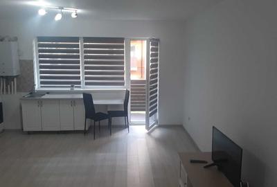 Garsonieră nedecomandată în Central - 3