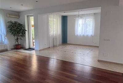 Casă cu 6 camere cu Canalizare în Iancu Nicolae - 3