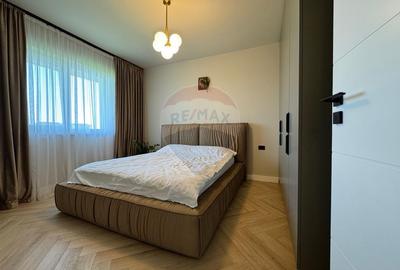 Apartament cu 3 camere decomandat în Dobroești - 2