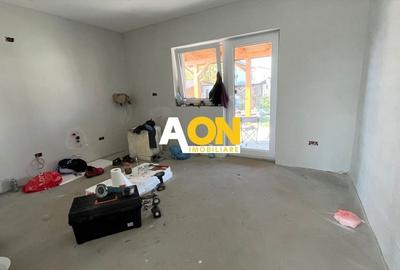 Casa de vanzare, S+P+M, 6 Camere, 2 Bai - 4