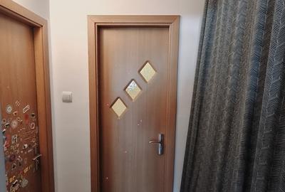 Gorjului, Uverturii, 4 camere, bloc 1981 reabilitat, centrala proprie - 11