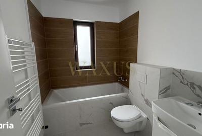 Apartament cu 3 camere în Calea Moldovei