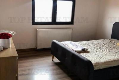 Apartament cu 4 camere în Central - 8