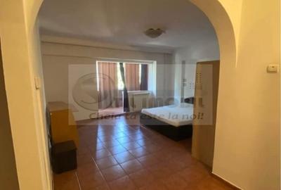 Garsonieră decomandată în Gară - 4