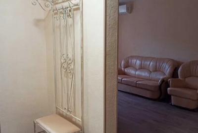 Apartament cu 2 camere decomandat în Mihai Bravu