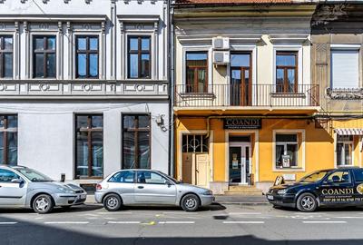 Spațiu de birouri situat pe strada N. Bălcescu.