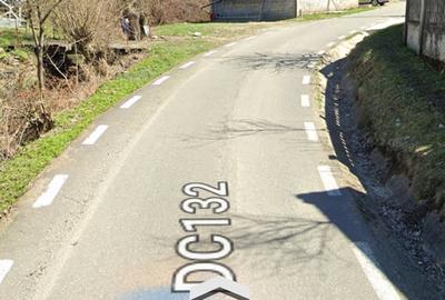 Casă cu 4 camere cu Teren 400 Mp în Central - 2