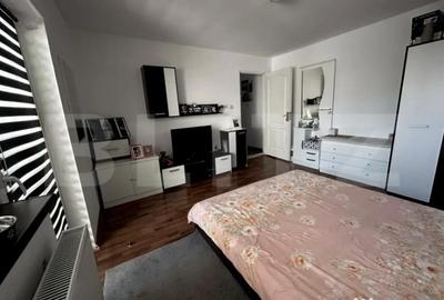 Apartament cu 3 camere decomandat, mobilat în Central - 3