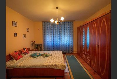 Casa 5 camere,2 garaje. - 4