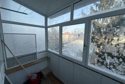 Apartament cu 2 camere semidecomandat, mobilat în Central - 9