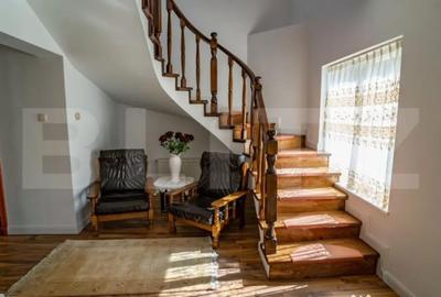 Casă cu 3 camere cu Teren 700 Mp în Central - 9