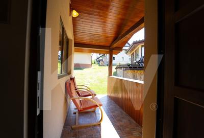 4 Casute de vacanta cu teren de 2000 mp liberi Cisnadioara - 6