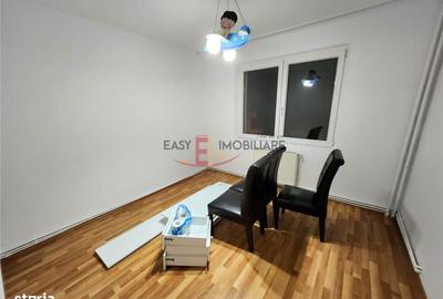 Apartament cu 3 camere decomandat în Unirii