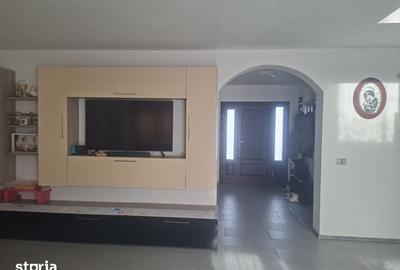 Casă cu 4 camere cu Teren 1000 Mp în Boldești - 5