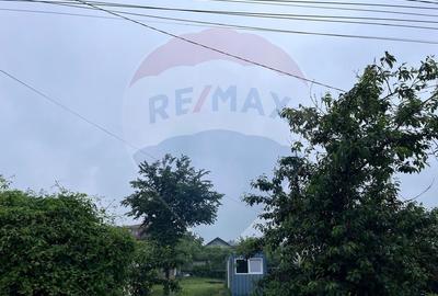 Teren Construcții intravilan de 500 mp, în Nord - 2