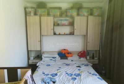 Apartament cu 3 camere semidecomandat în Micro II - 15