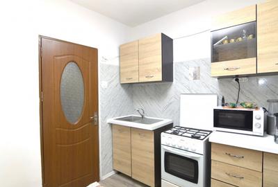 Garsonieră decomandată, mobilată în Dristor - 12