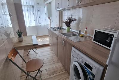 Apartament cu 2 camere decomandat, mobilat în Central - 3