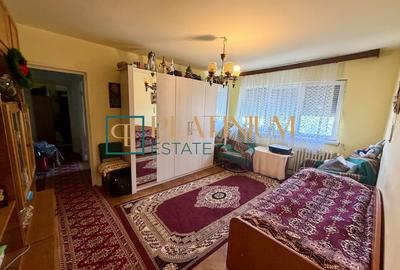 Apartament cu 4 camere semidecomandat, mobilat în Dacia - 1