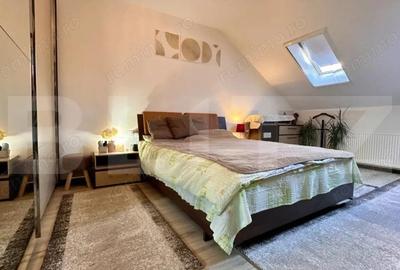 Apartament cu 3 camere ?i 2 bai, curte comuna, centrala pe gaz, ultracentral - 4