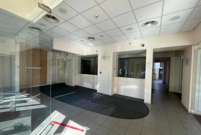 Spa?iu comercial ultracentral de inchiriat 165 mp, Bd. - 5