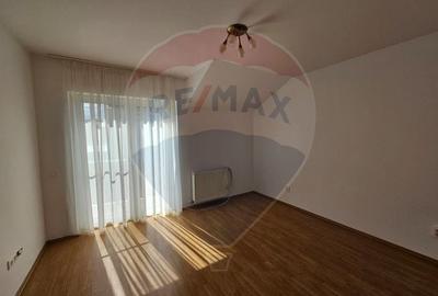 Casă cu 4 camere cu Teren 256 Mp în Bună Ziua - 8