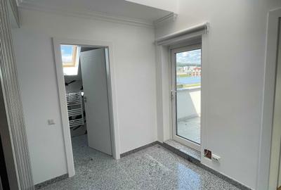 Apartament cu 3 camere decomandat în Central - 5