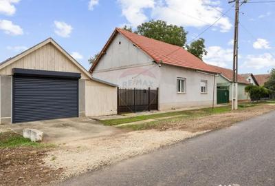 Casă cu 3 camere cu Garaj în Țipar - 12