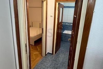 Apartament cu 4 camere decomandat, mobilat în P-ța Unirii - 14