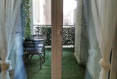 Apartament cu 2 camere decomandat în Titan